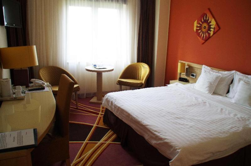 Hotel Bw Premier Collection Mari